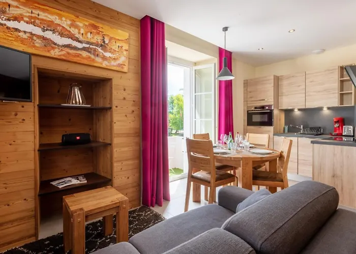 Annecy Rent Lodge CARPATES Cosy situé coeur vieille ville